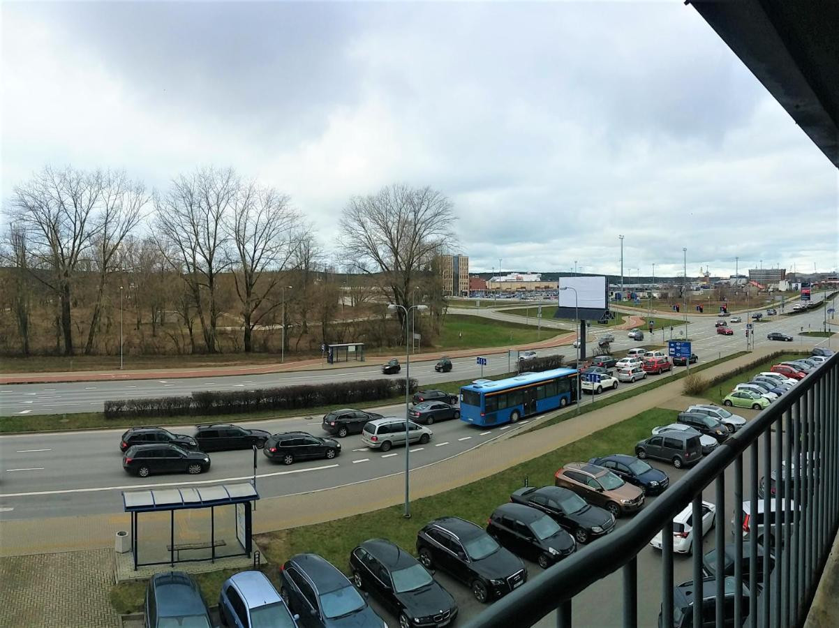 Apartaments Near Svyturio Arena Klaipeda Exterior photo
